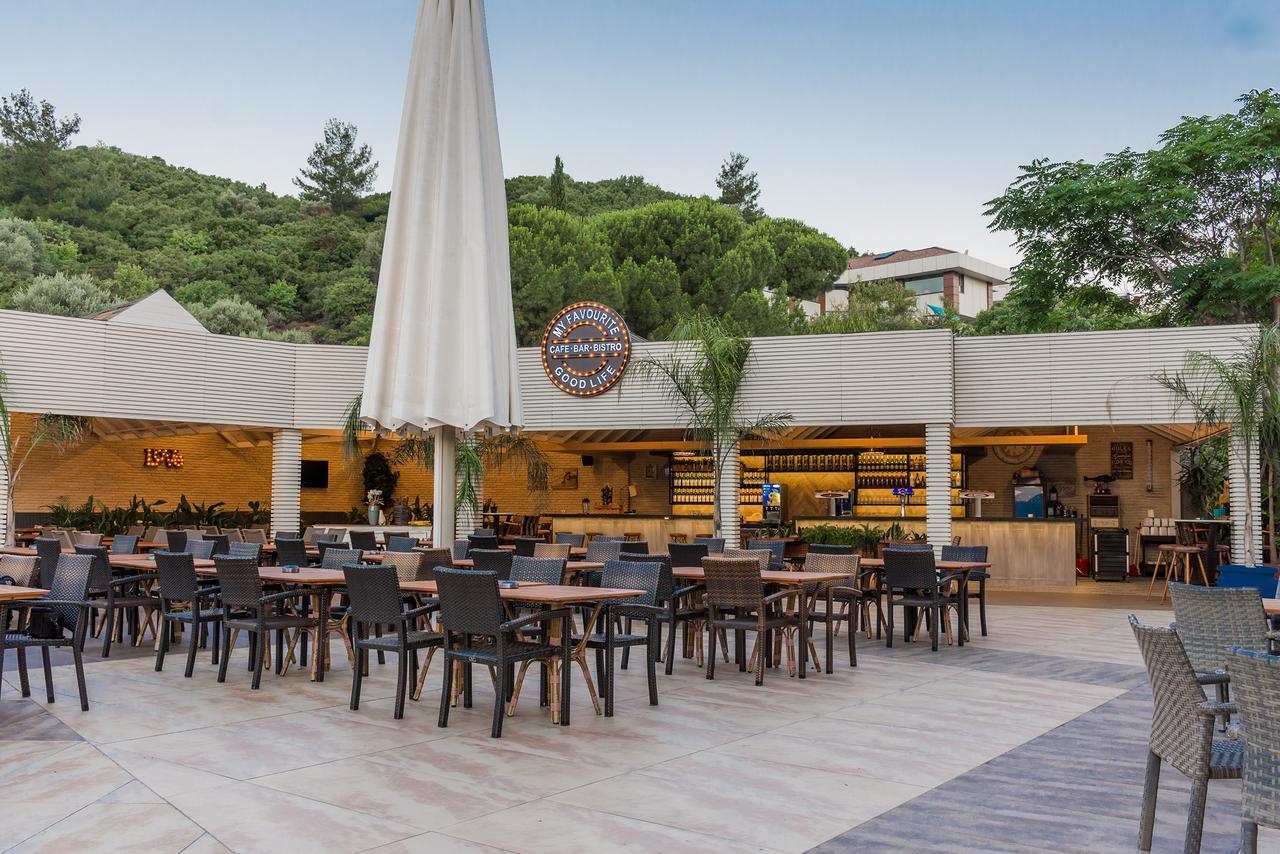 Grand Cettia Hotel 말마리스 외부 사진